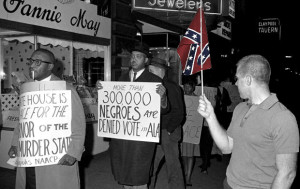 ConfederateFlag-counterprotester